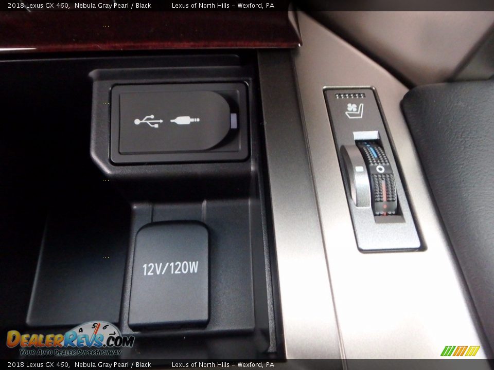 Controls of 2018 Lexus GX 460 Photo #14