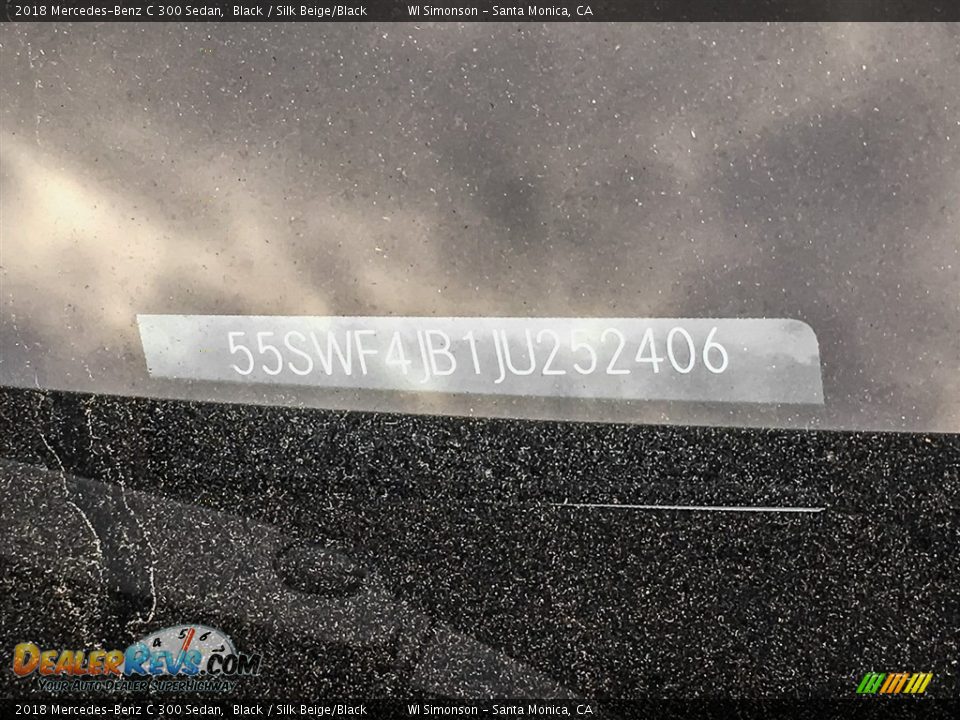 2018 Mercedes-Benz C 300 Sedan Black / Silk Beige/Black Photo #10