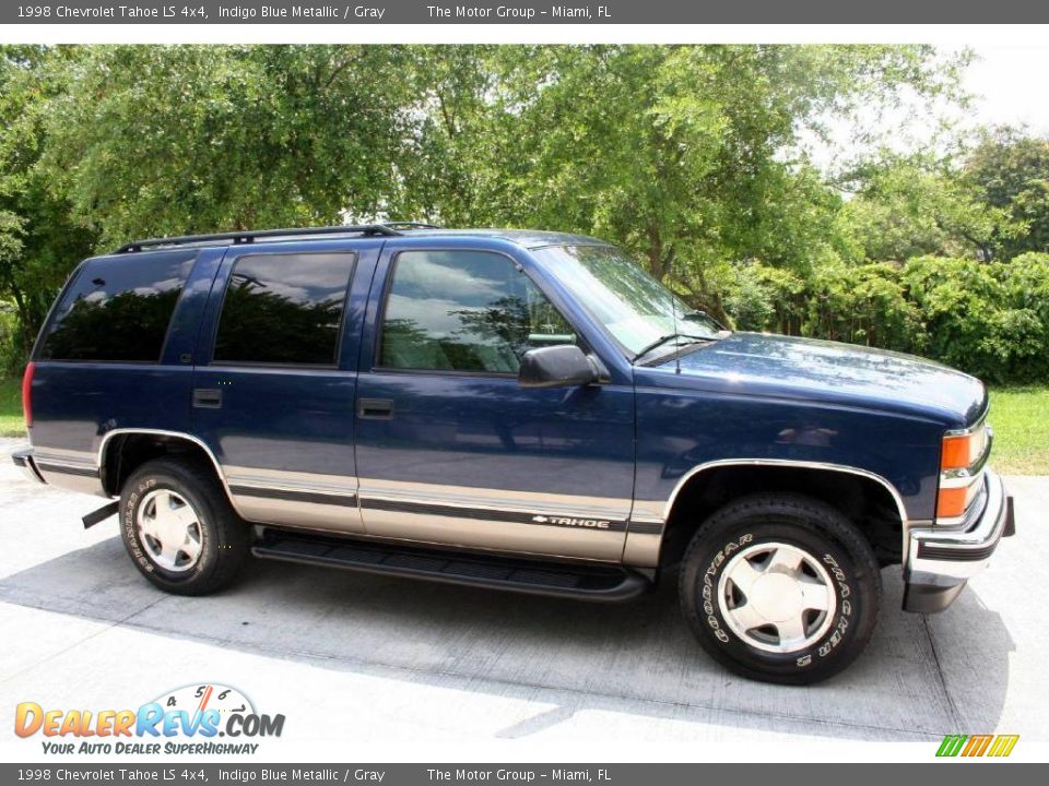 1998 Chevrolet Tahoe LS 4x4 Indigo Blue Metallic / Gray Photo #8