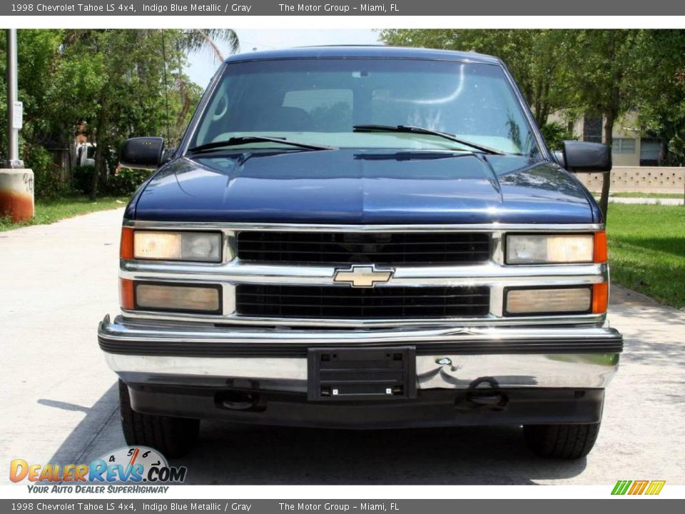 1998 Chevrolet Tahoe LS 4x4 Indigo Blue Metallic / Gray Photo #10