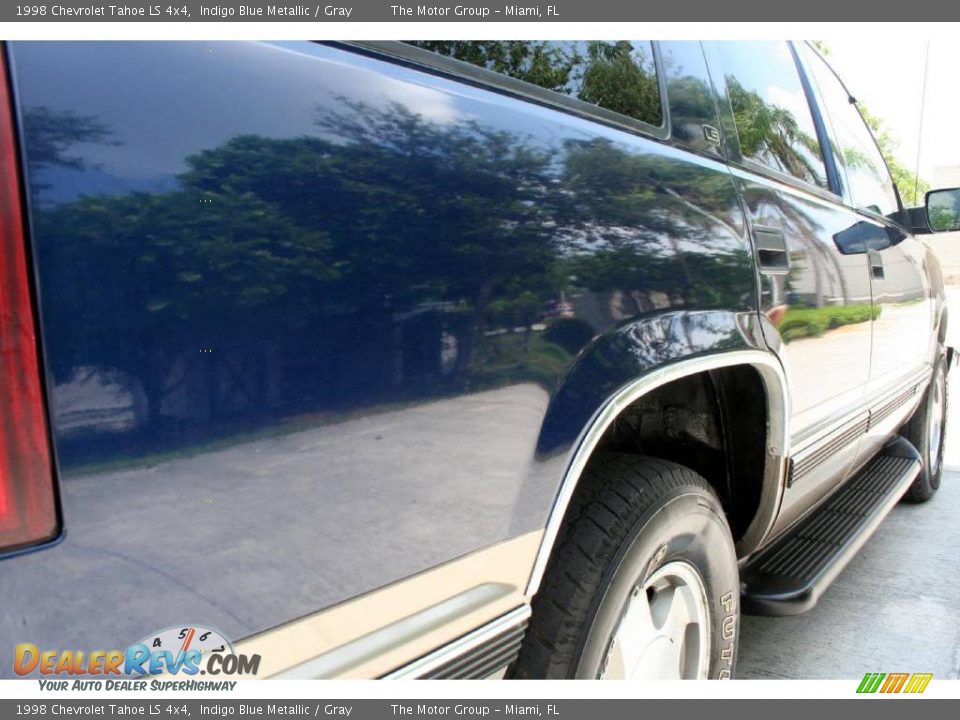 1998 Chevrolet Tahoe LS 4x4 Indigo Blue Metallic / Gray Photo #15