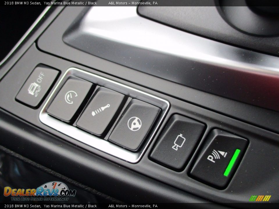 Controls of 2018 BMW M3 Sedan Photo #18