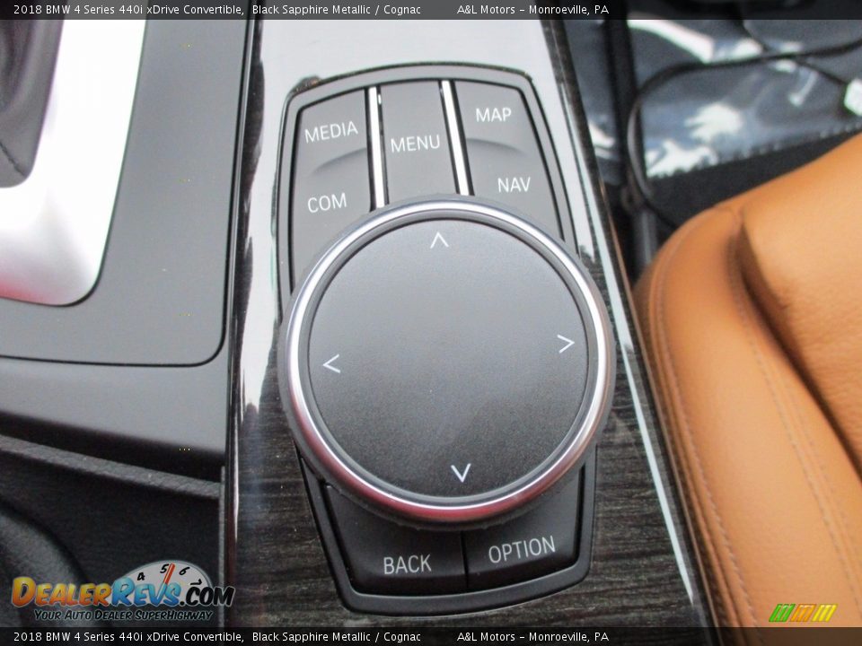 Controls of 2018 BMW 4 Series 440i xDrive Convertible Photo #18