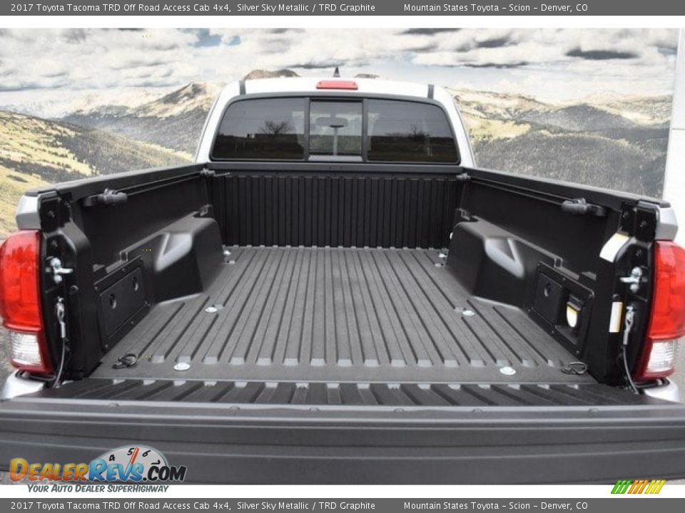 2017 Toyota Tacoma TRD Off Road Access Cab 4x4 Silver Sky Metallic / TRD Graphite Photo #8