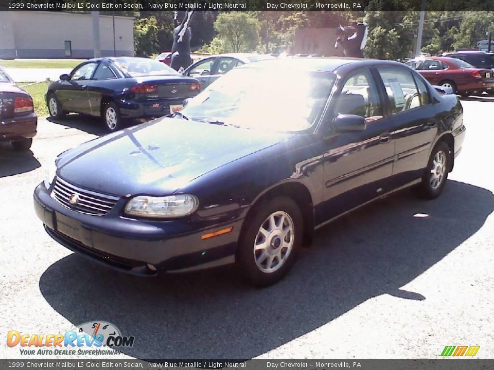 1999 Chevrolet Malibu LS Gold Edition Sedan Navy Blue Metallic / Light Neutral Photo #2