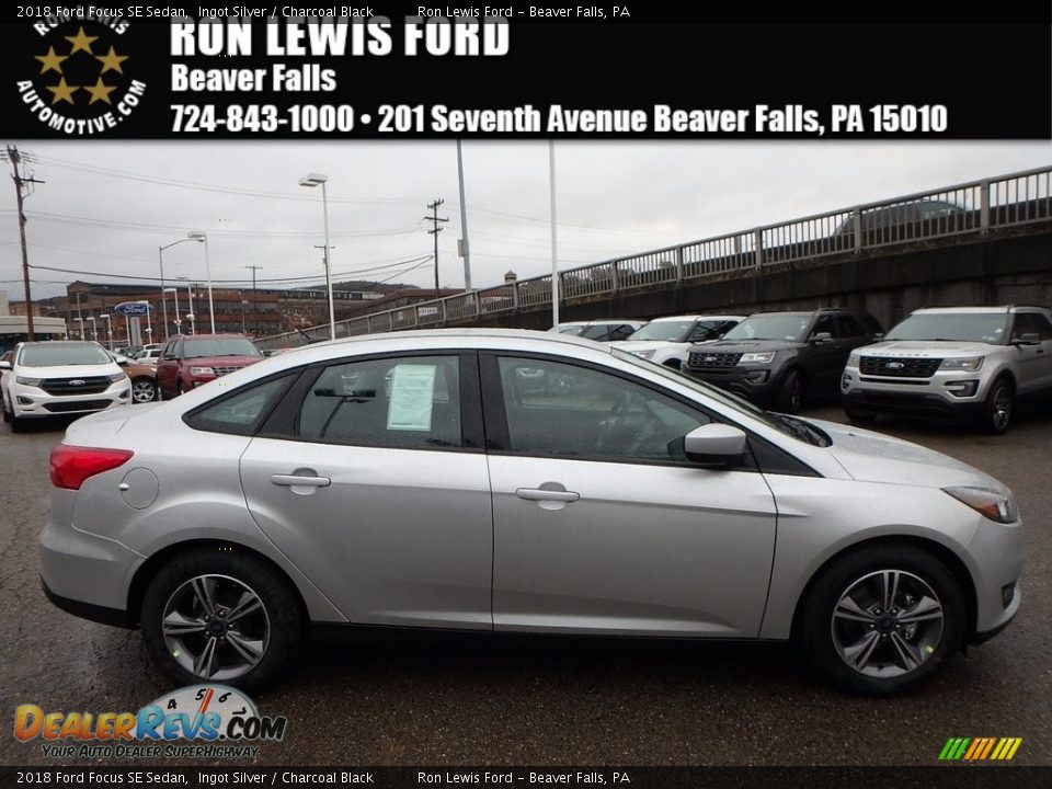 2018 Ford Focus SE Sedan Ingot Silver / Charcoal Black Photo #1