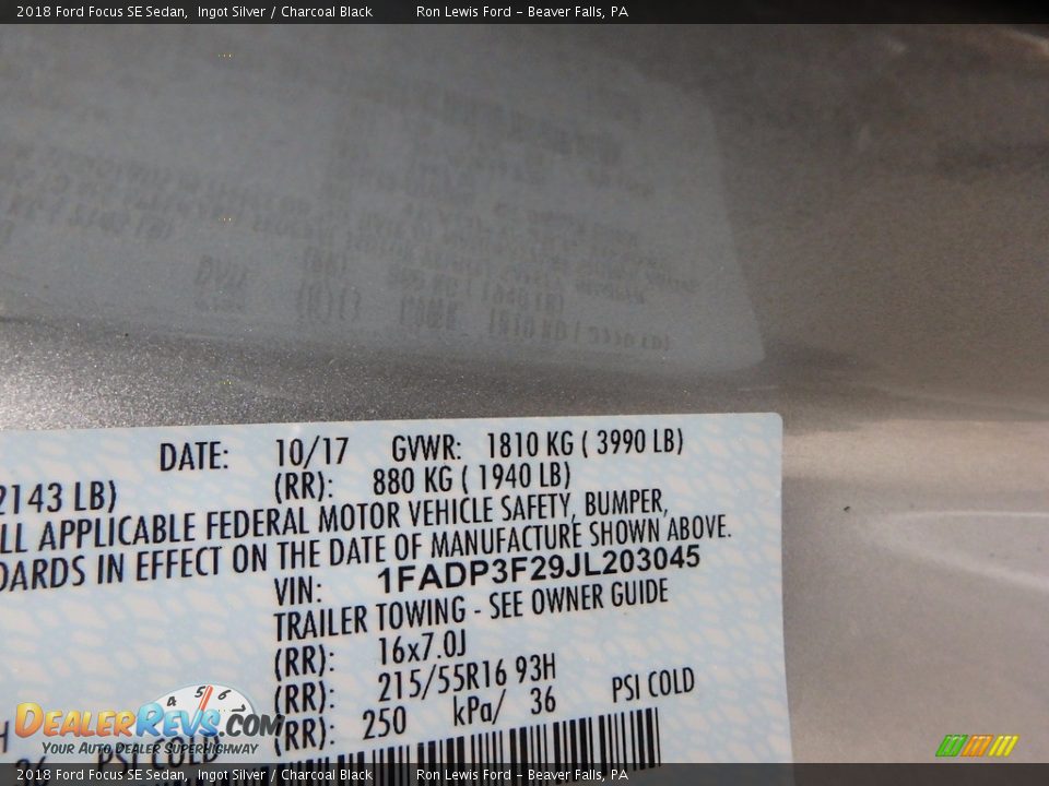 2018 Ford Focus SE Sedan Ingot Silver / Charcoal Black Photo #14