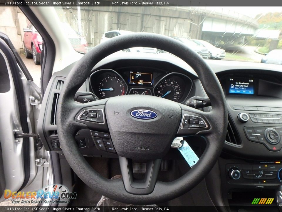 2018 Ford Focus SE Sedan Ingot Silver / Charcoal Black Photo #15