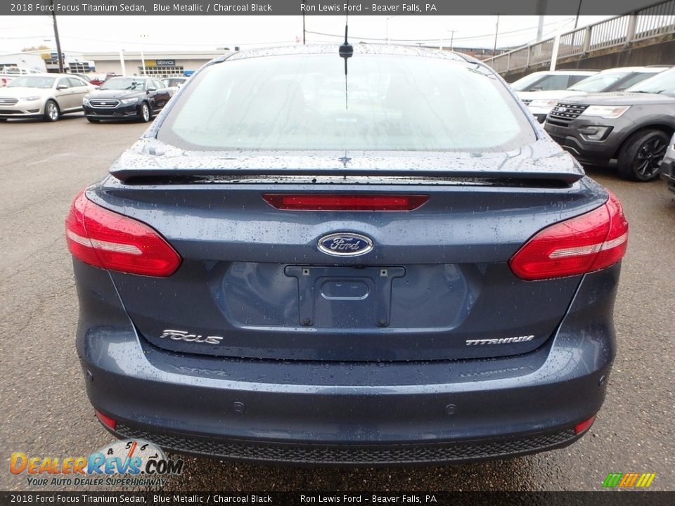 2018 Ford Focus Titanium Sedan Blue Metallic / Charcoal Black Photo #3