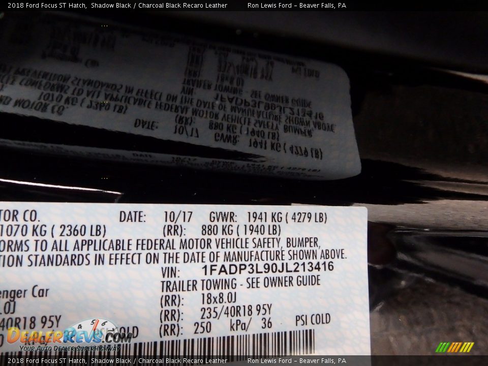 2018 Ford Focus ST Hatch Shadow Black / Charcoal Black Recaro Leather Photo #15