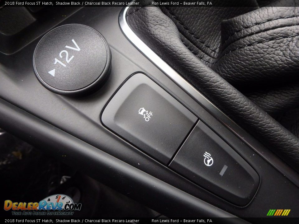 2018 Ford Focus ST Hatch Shadow Black / Charcoal Black Recaro Leather Photo #18