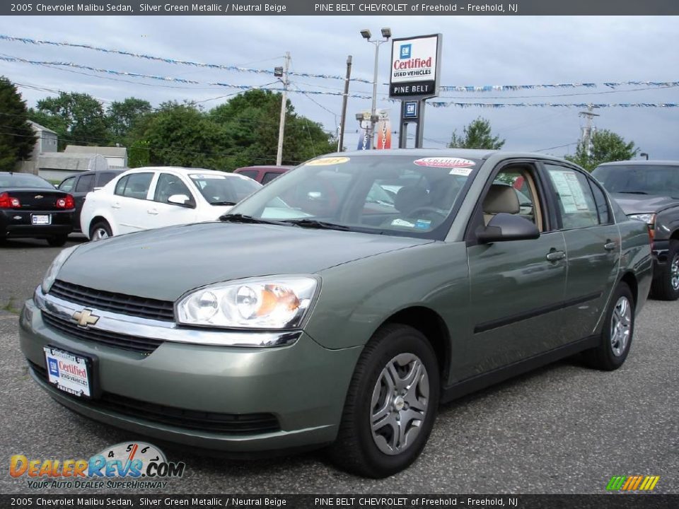 2005 Chevrolet Malibu Sedan Silver Green Metallic / Neutral Beige Photo #1