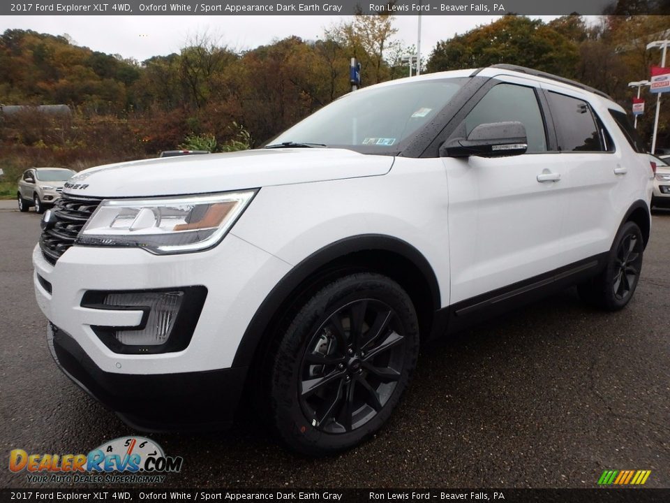 2017 Ford Explorer XLT 4WD Oxford White / Sport Appearance Dark Earth Gray Photo #7