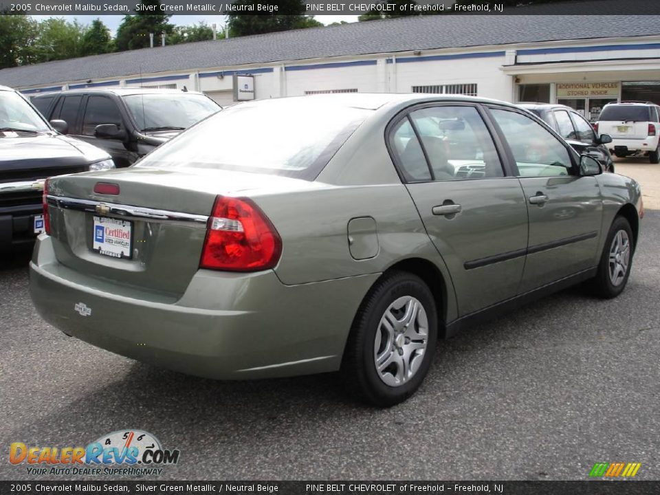 2005 Chevrolet Malibu Sedan Silver Green Metallic / Neutral Beige Photo #4