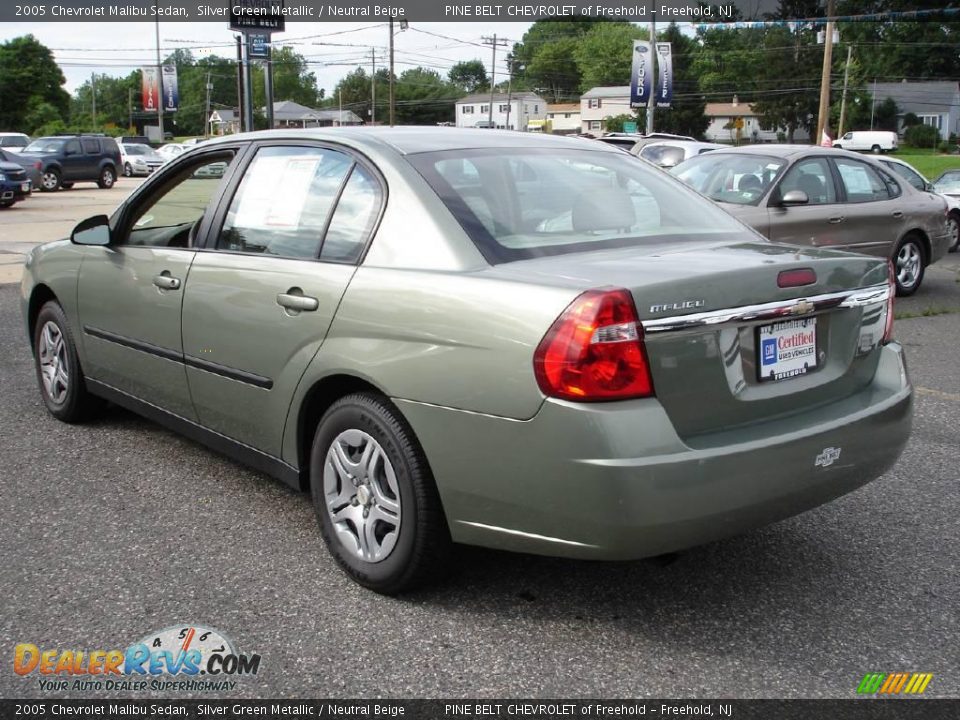 2005 Chevrolet Malibu Sedan Silver Green Metallic / Neutral Beige Photo #5