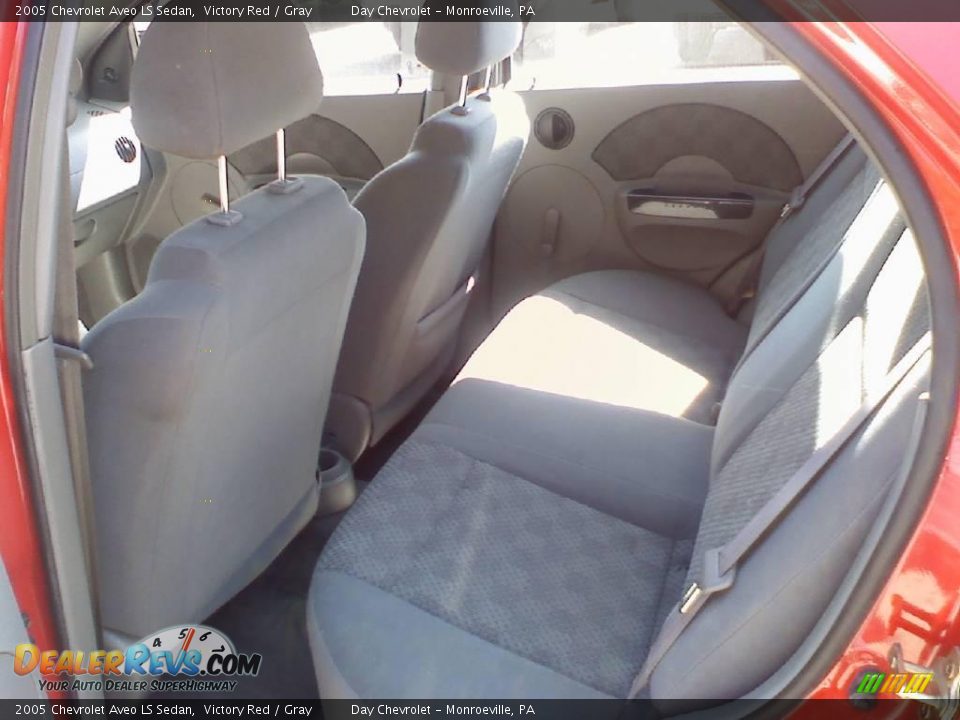 2005 Chevrolet Aveo LS Sedan Victory Red / Gray Photo #5