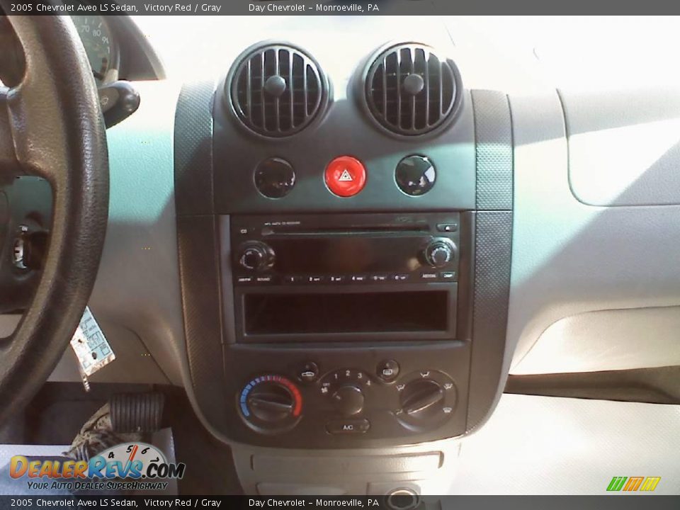 2005 Chevrolet Aveo LS Sedan Victory Red / Gray Photo #6