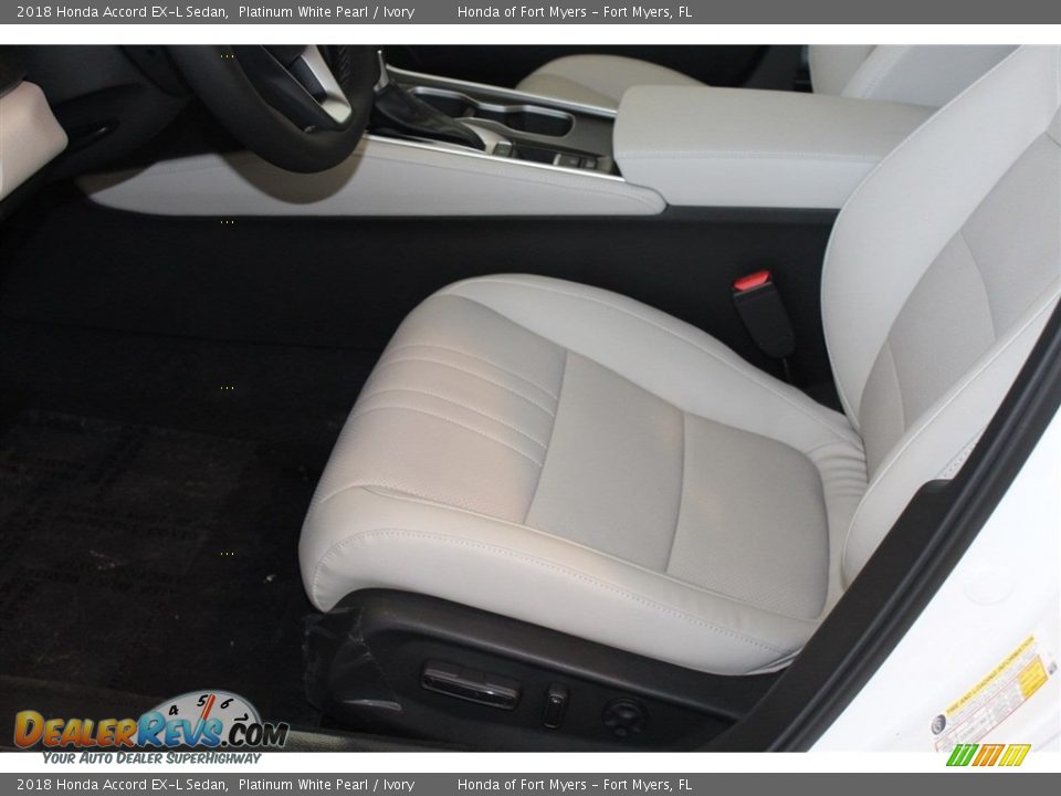 Front Seat of 2018 Honda Accord EX-L Sedan Photo #12