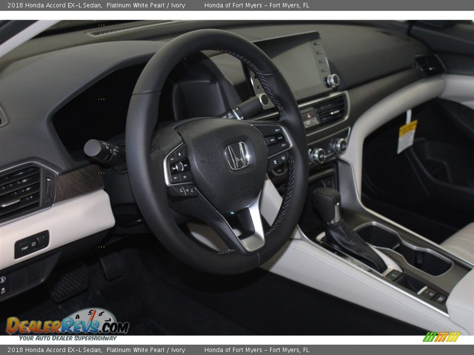 Dashboard of 2018 Honda Accord EX-L Sedan Photo #13