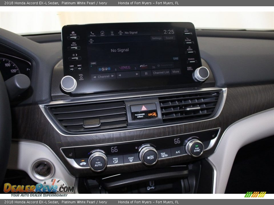 Controls of 2018 Honda Accord EX-L Sedan Photo #16