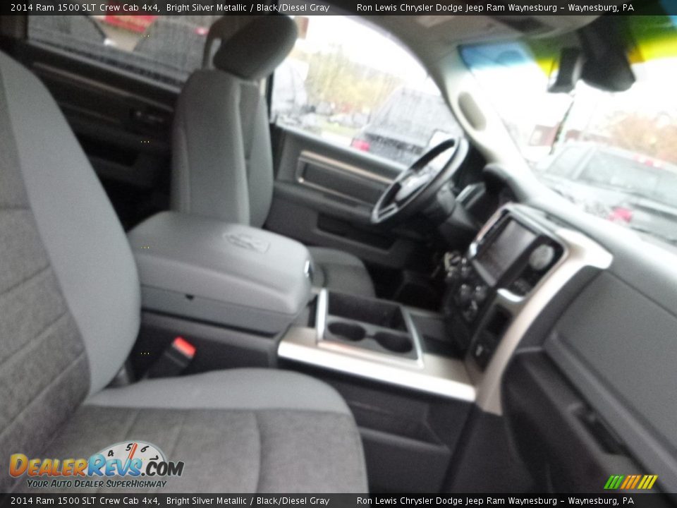 2014 Ram 1500 SLT Crew Cab 4x4 Bright Silver Metallic / Black/Diesel Gray Photo #8