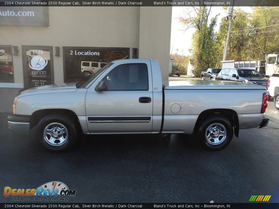 2004 Chevrolet Silverado 1500 Regular Cab Silver Birch Metallic / Dark Charcoal Photo #1