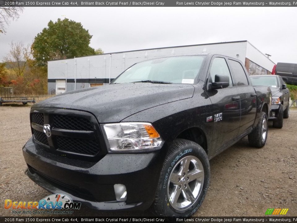 2018 Ram 1500 Express Crew Cab 4x4 Brilliant Black Crystal Pearl / Black/Diesel Gray Photo #1