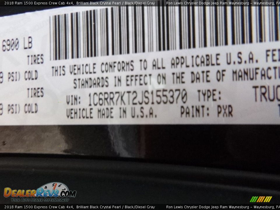 2018 Ram 1500 Express Crew Cab 4x4 Brilliant Black Crystal Pearl / Black/Diesel Gray Photo #13