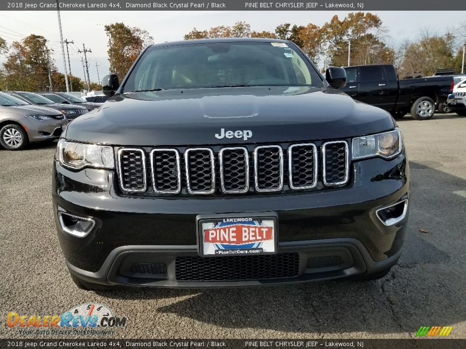 2018 Jeep Grand Cherokee Laredo 4x4 Diamond Black Crystal Pearl / Black Photo #2