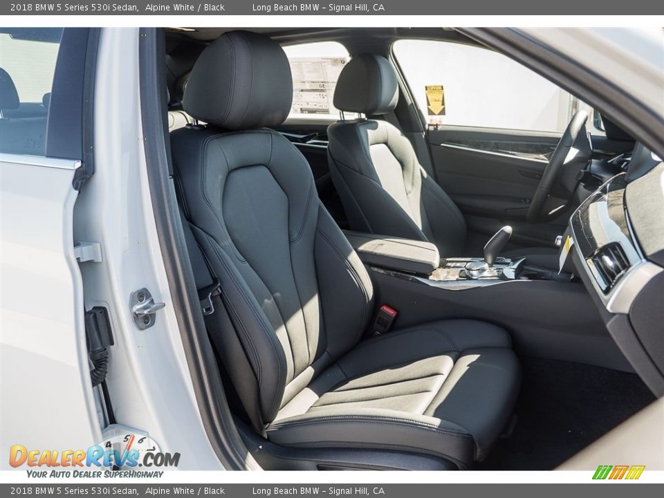 2018 BMW 5 Series 530i Sedan Alpine White / Black Photo #2
