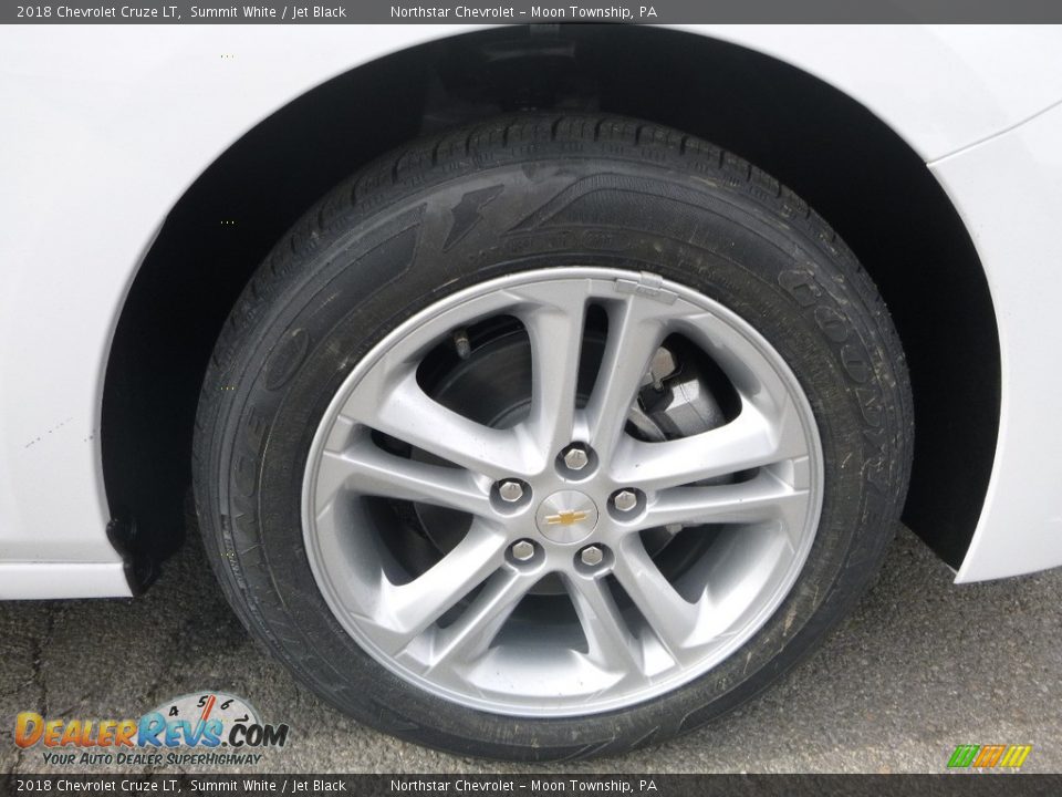 2018 Chevrolet Cruze LT Summit White / Jet Black Photo #9