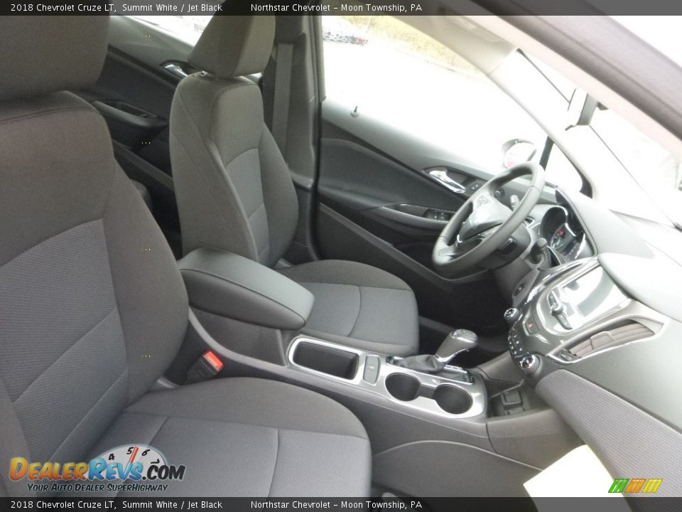 2018 Chevrolet Cruze LT Summit White / Jet Black Photo #10