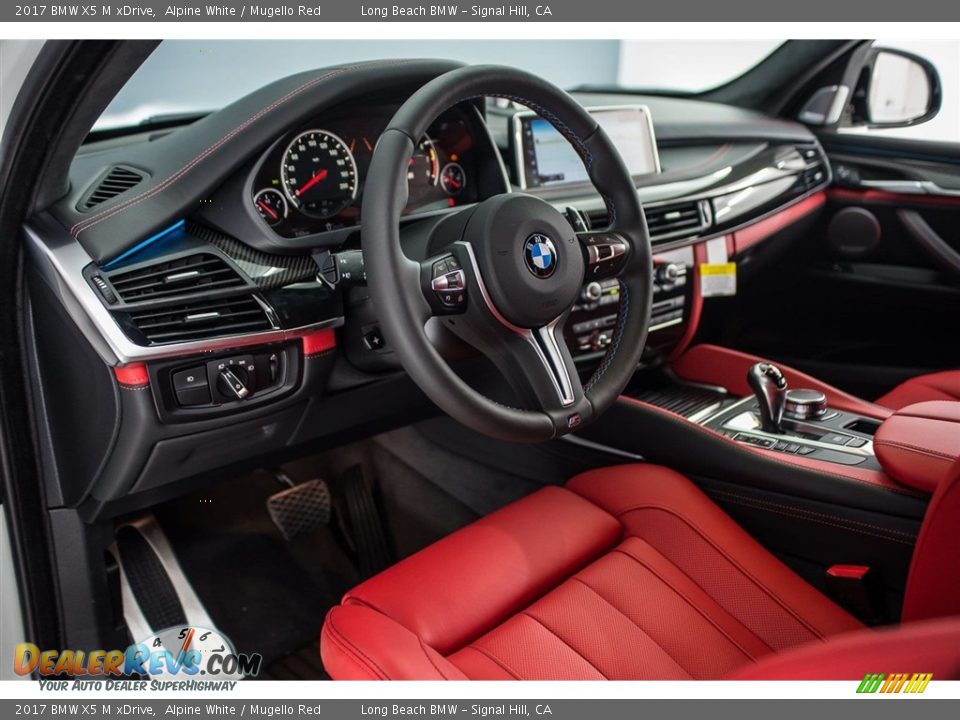 Dashboard of 2017 BMW X5 M xDrive Photo #6