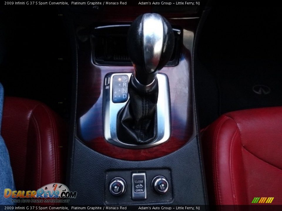 2009 Infiniti G 37 S Sport Convertible Platinum Graphite / Monaco Red Photo #32