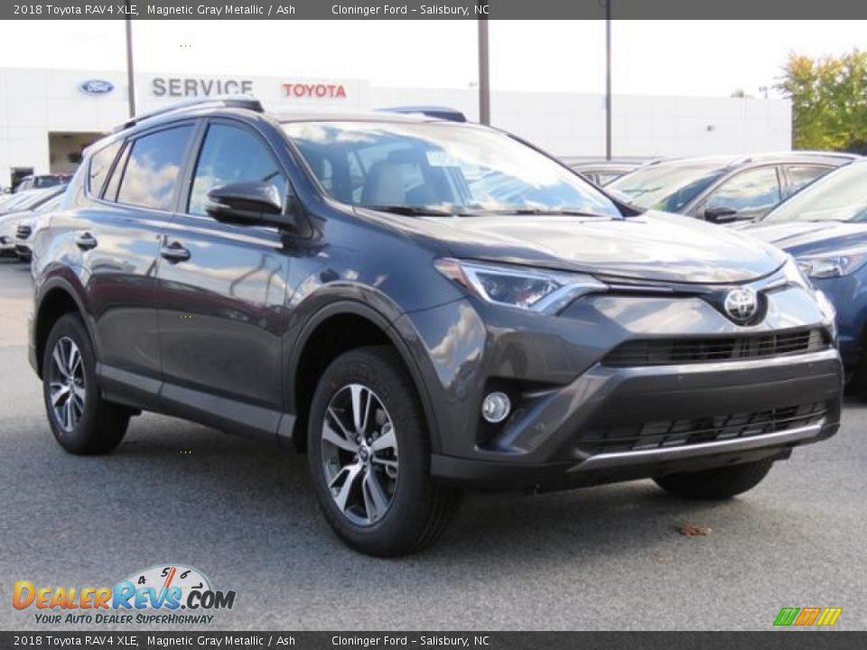 2018 Toyota RAV4 XLE Magnetic Gray Metallic / Ash Photo #1