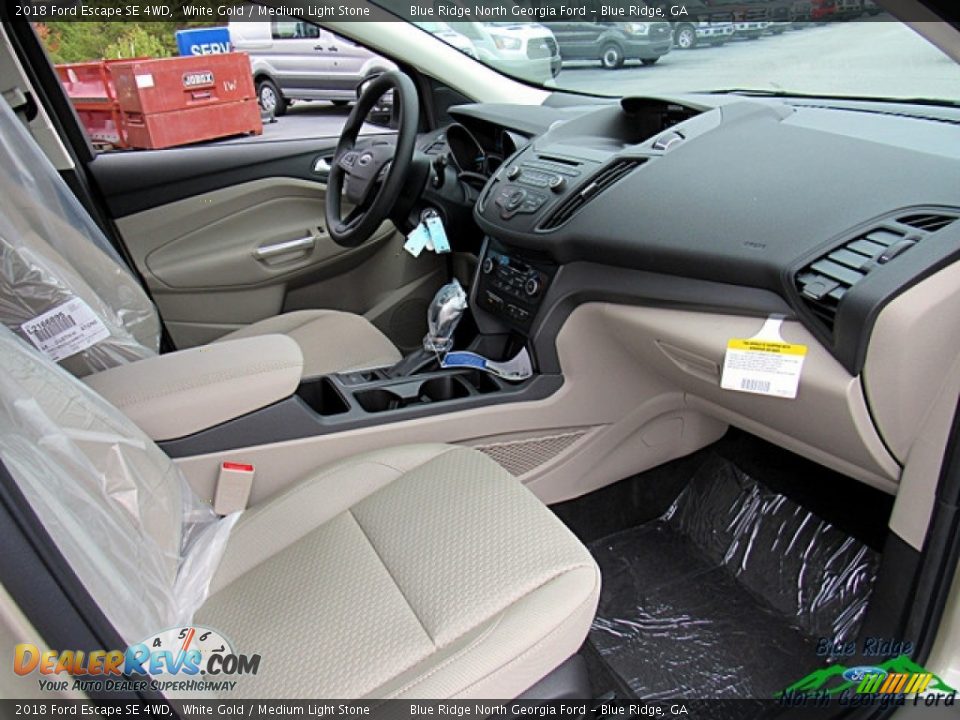 2018 Ford Escape SE 4WD White Gold / Medium Light Stone Photo #26