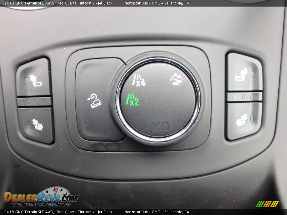 Controls of 2018 GMC Terrain SLE AWD Photo #17