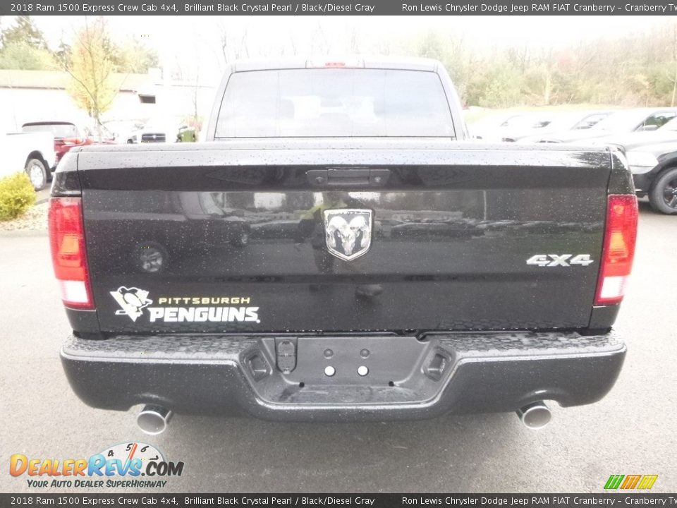 2018 Ram 1500 Express Crew Cab 4x4 Brilliant Black Crystal Pearl / Black/Diesel Gray Photo #4