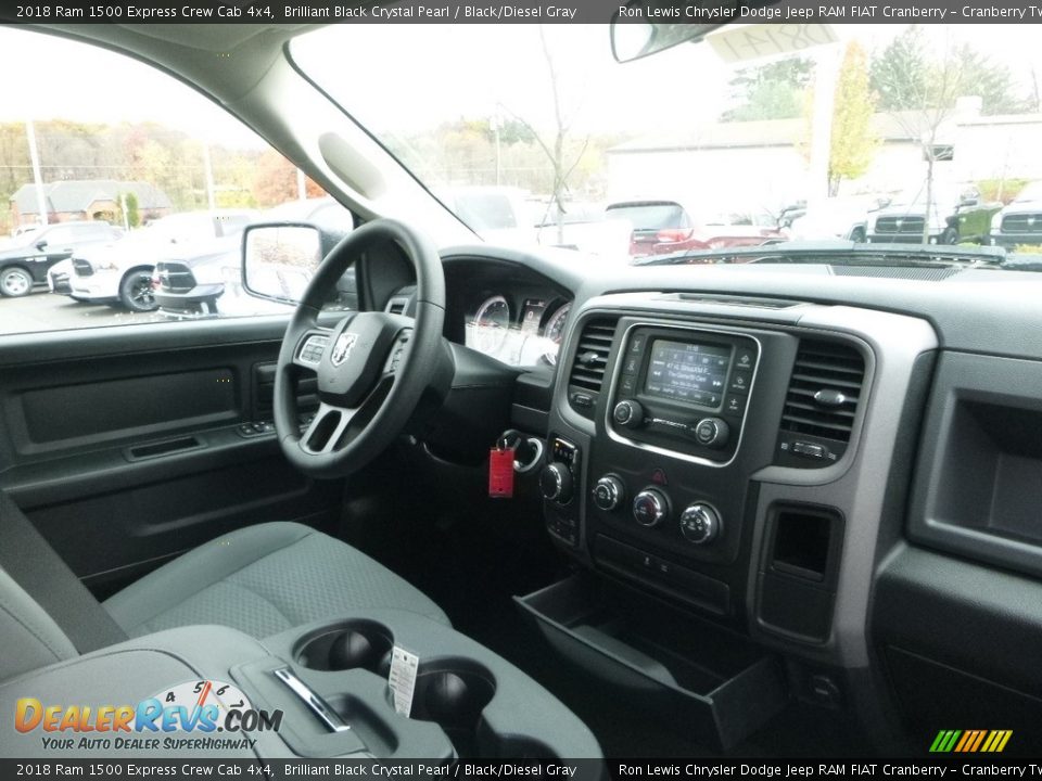 2018 Ram 1500 Express Crew Cab 4x4 Brilliant Black Crystal Pearl / Black/Diesel Gray Photo #11