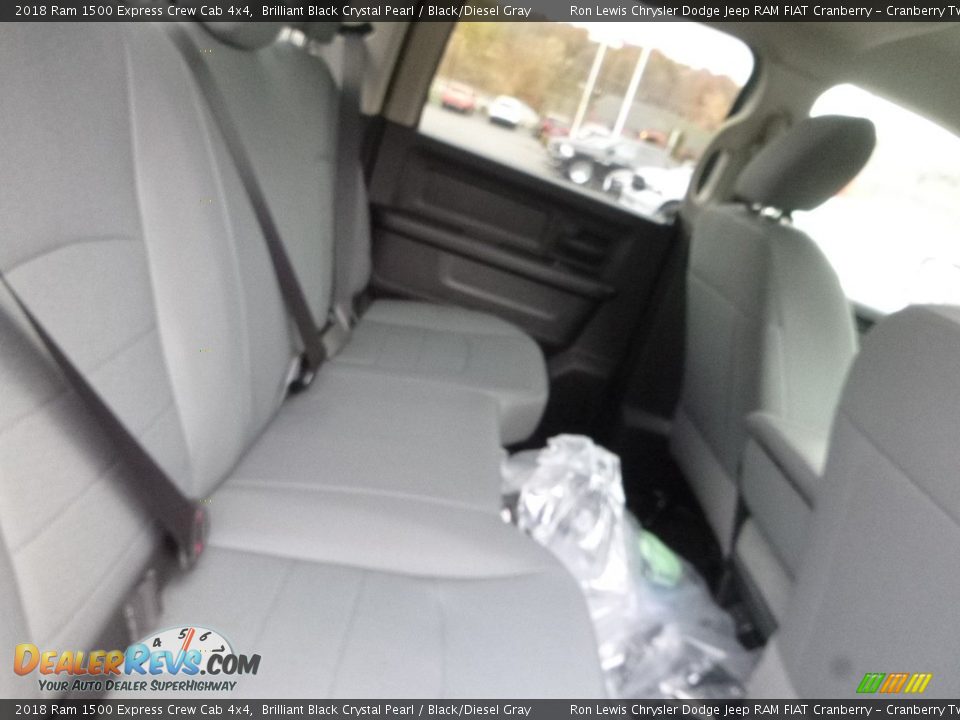 2018 Ram 1500 Express Crew Cab 4x4 Brilliant Black Crystal Pearl / Black/Diesel Gray Photo #13