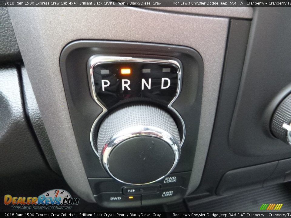 2018 Ram 1500 Express Crew Cab 4x4 Brilliant Black Crystal Pearl / Black/Diesel Gray Photo #20