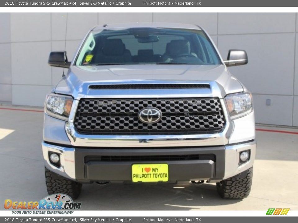2018 Toyota Tundra SR5 CrewMax 4x4 Silver Sky Metallic / Graphite Photo #2