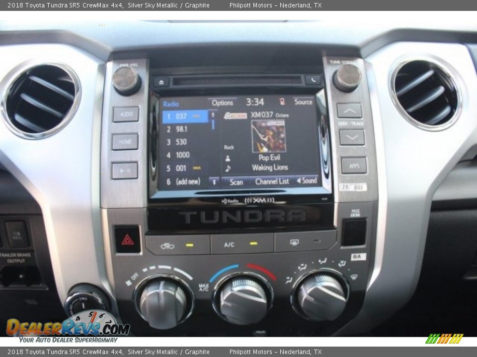2018 Toyota Tundra SR5 CrewMax 4x4 Silver Sky Metallic / Graphite Photo #15