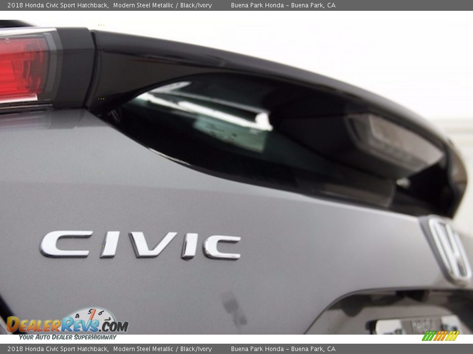 2018 Honda Civic Sport Hatchback Modern Steel Metallic / Black/Ivory Photo #3