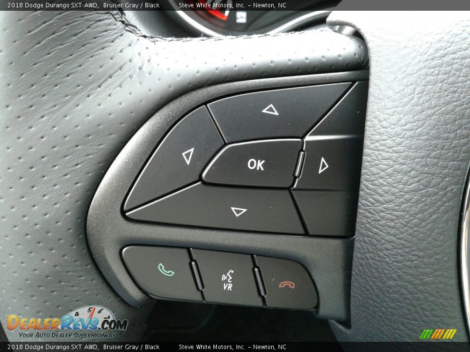 Controls of 2018 Dodge Durango SXT AWD Photo #21