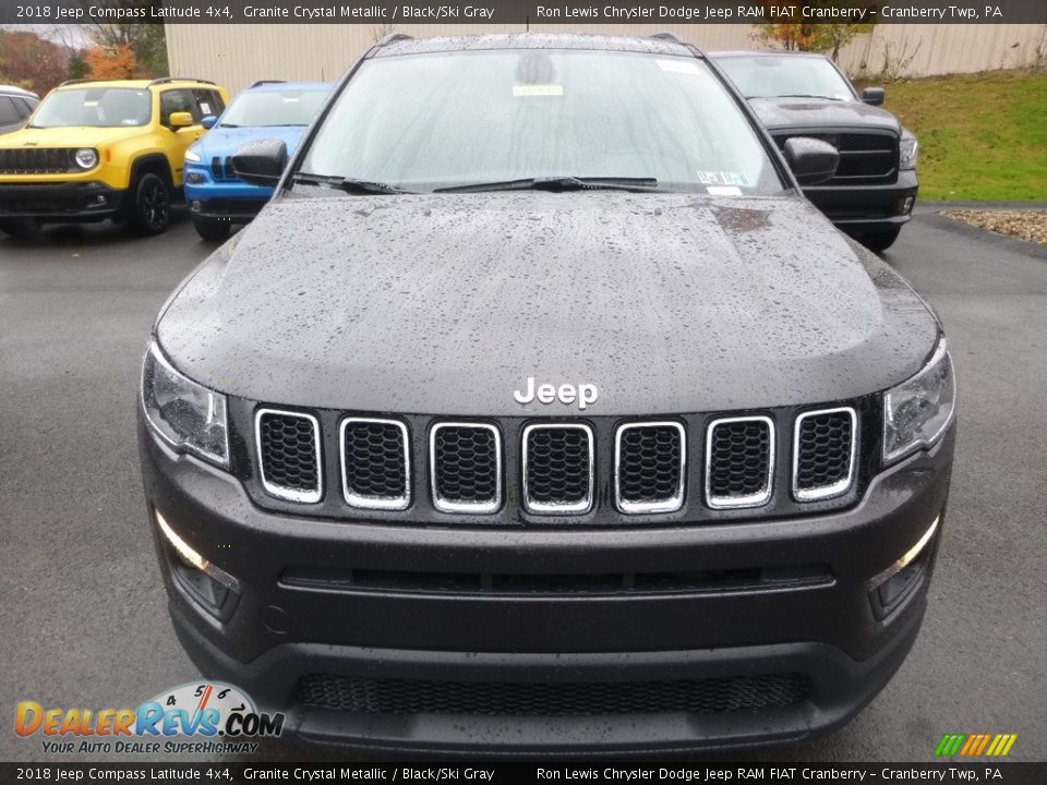 2018 Jeep Compass Latitude 4x4 Granite Crystal Metallic / Black/Ski Gray Photo #8