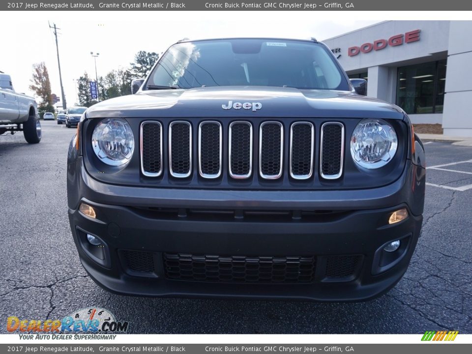 2017 Jeep Renegade Latitude Granite Crystal Metallic / Black Photo #2