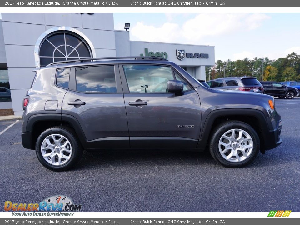 2017 Jeep Renegade Latitude Granite Crystal Metallic / Black Photo #8