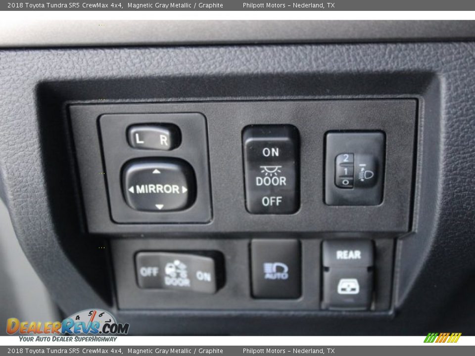 2018 Toyota Tundra SR5 CrewMax 4x4 Magnetic Gray Metallic / Graphite Photo #21