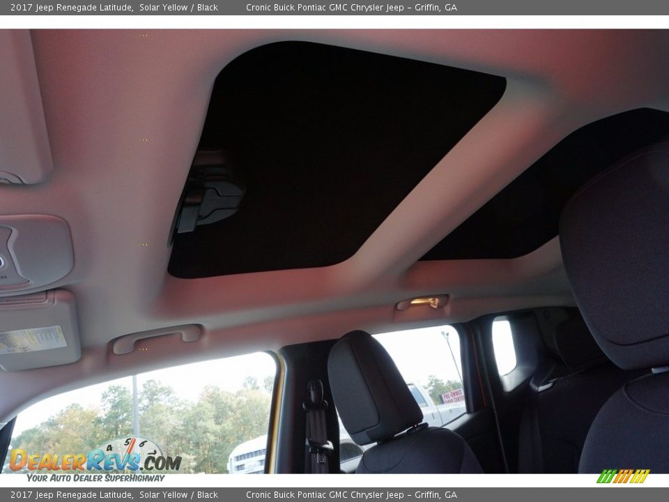 2017 Jeep Renegade Latitude Solar Yellow / Black Photo #11